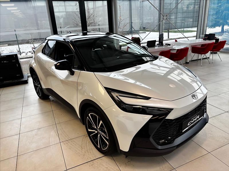 Toyota C-HR (2025) 1,8 HEV Executive - fotka 3 z 7
