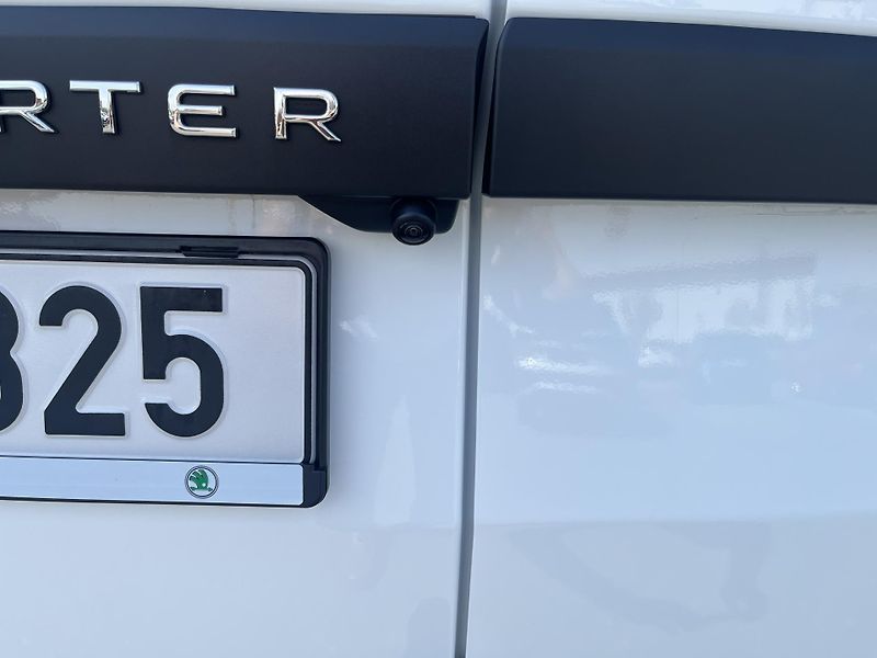 Volkswagen Transporter (2025) 2,0 TDI 81kW KR - fotka 7 z 16