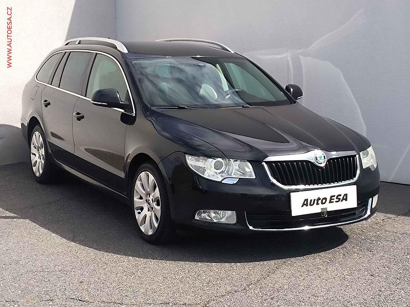 Škoda Superb (2010) 2.0 TSI, DSG, navi, bixen - fotografie inzerátu