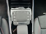 Mercedes-Benz GLA 250 e AMG s PLUG-IN HYBRIDNÍ T - náhled 15