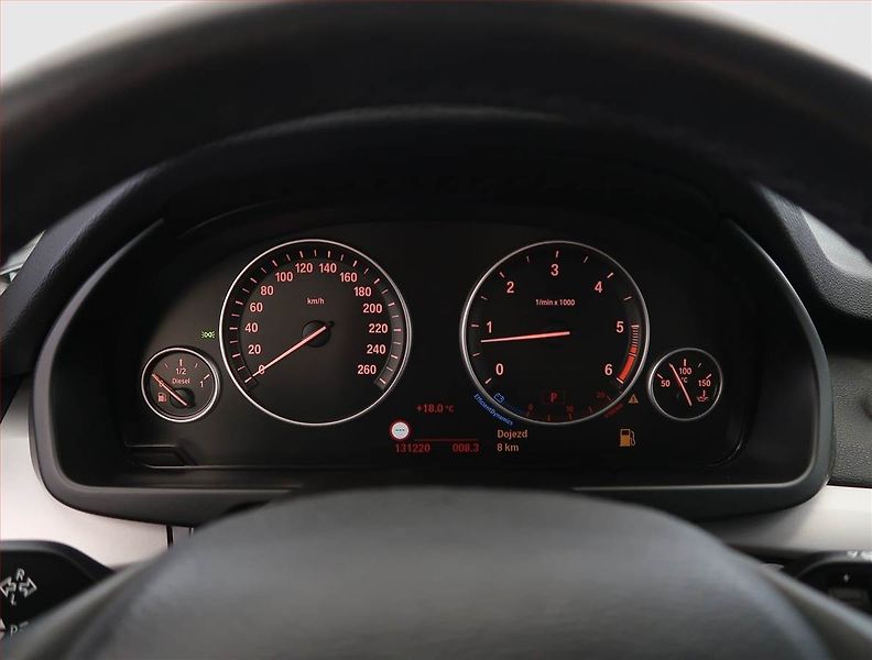 BMW X5 (2018) xDrive30d - fotka 11 z 26