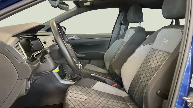 Volkswagen Taigo (2025) R-Line 1.0TSI 85kW - fotka 11 z 29