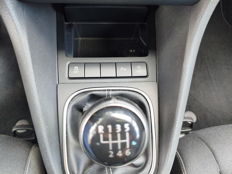 Volkswagen Golf (2013) VI 1,2 TSI Combi 77Kw Match - fotka 20 z 33