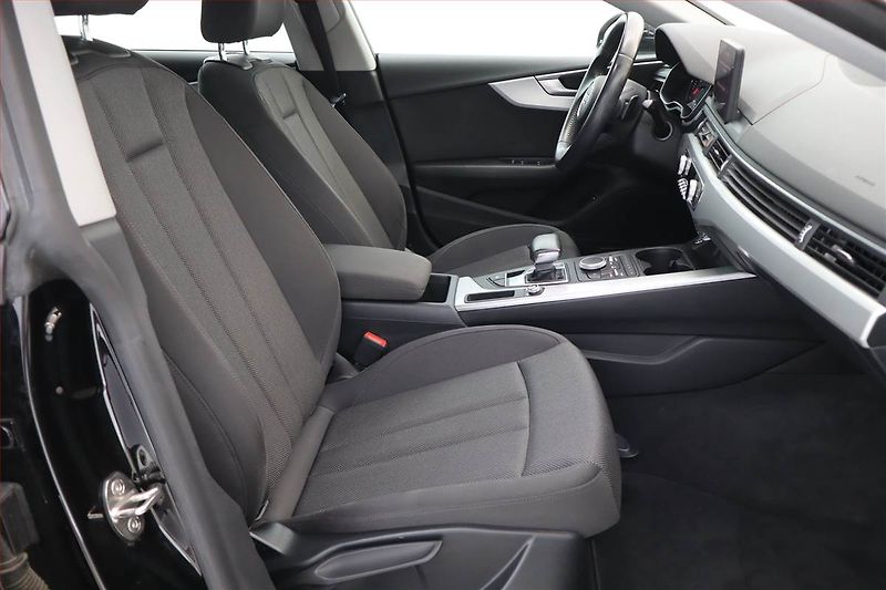 Audi A5 (2018) Sport 2.0 TDI - fotka 9 z 19