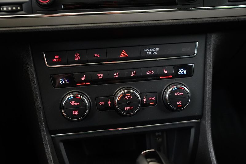 Seat Leon - fotka 23 z 27