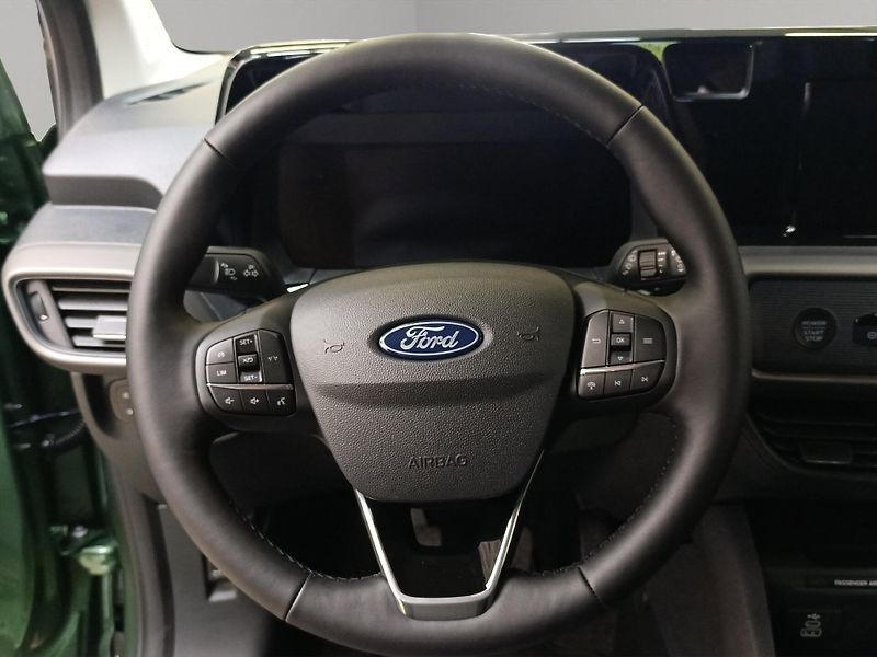 Ford Tourneo Courier (2026) L1 TOURNEO TITANIUM 1,0 EcoBoo - fotka 10 z 17
