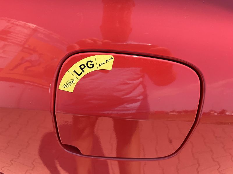Renault Clio 1.2 - LPG - fotka 20 z 28