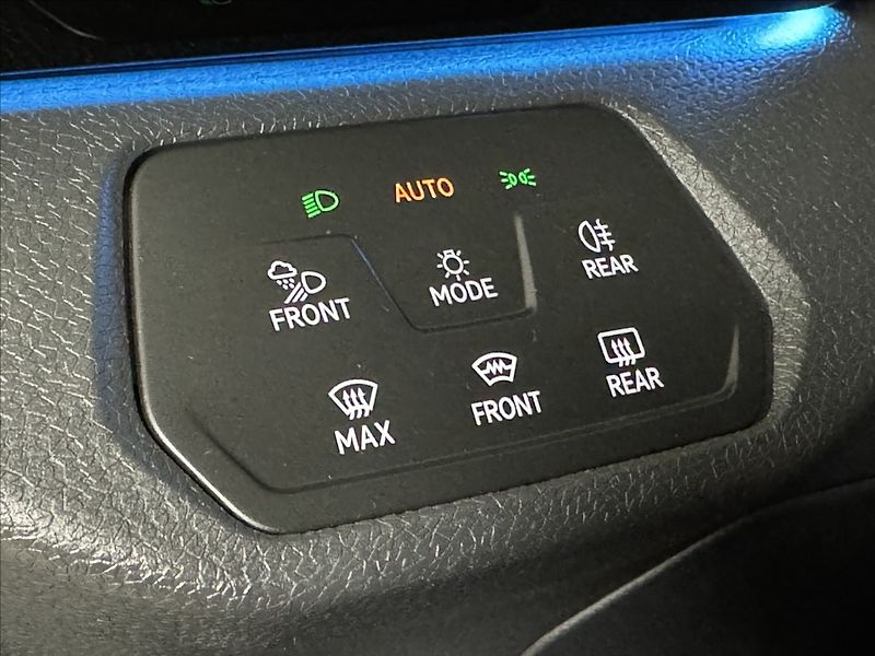 Volkswagen ID.4 Pro IQ Light Assist Tepelko - fotka 25 z 50