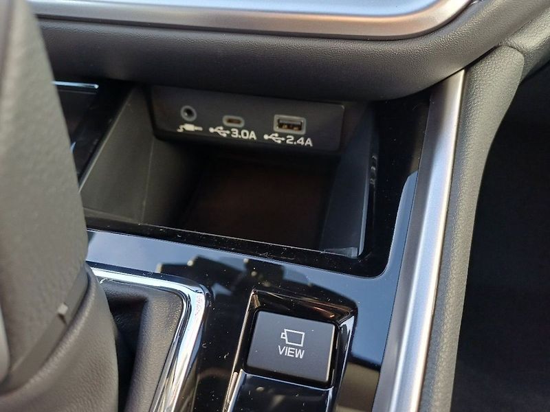 Subaru Outback Touring ES Lineartronic 2,5i 1 - fotka 18 z 25