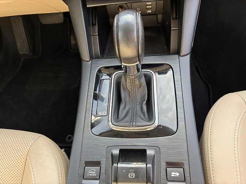 Subaru Outback (2015) 2,0D Sport CVT  - fotka 14 z 23