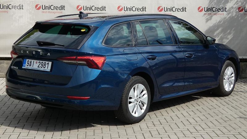 Škoda Octavia 1.5 TGI G-TEC 96kW DSG Ambitio - fotka 3 z 23
