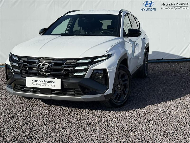 Hyundai Tucson 1,6 T-GDI PHEV 20 YEARS LUXURY - fotka 1 z 26