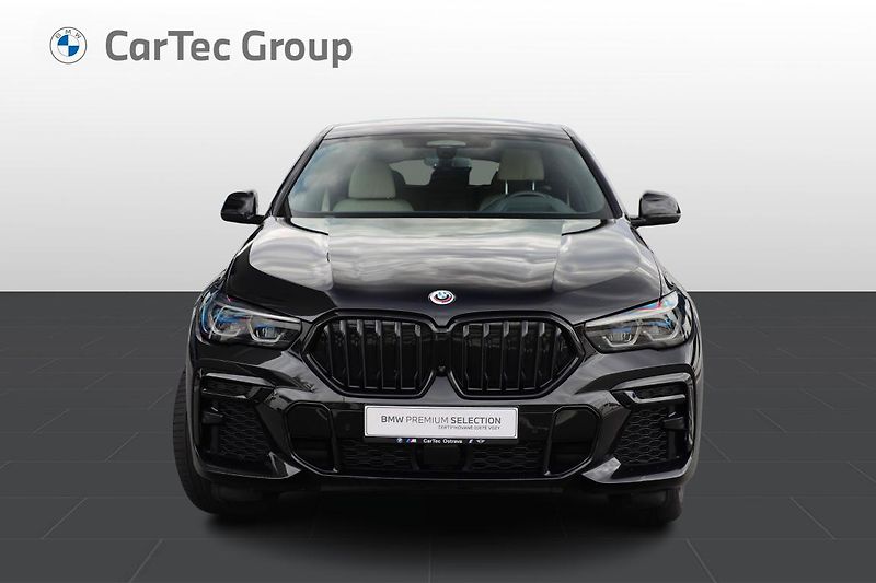 BMW X6 xDrive30d - fotka 2 z 23