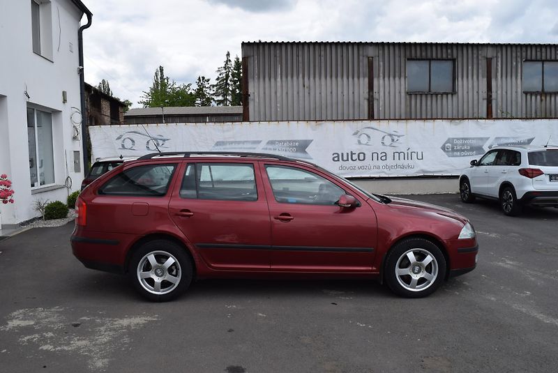 Škoda Octavia (2006) 1.9TDI 77kw ALU PARKTRONIC  - fotka 7 z 49