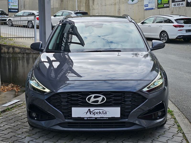 Hyundai i30 1,0 T-GDi 73kW, Smart Climate - fotka 8 z 33