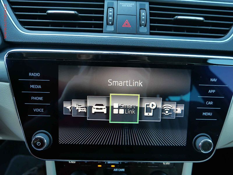 Škoda Superb (2018) 2.0 TDi 4x4, 2.maj,ČR, Style - fotka 25 z 31