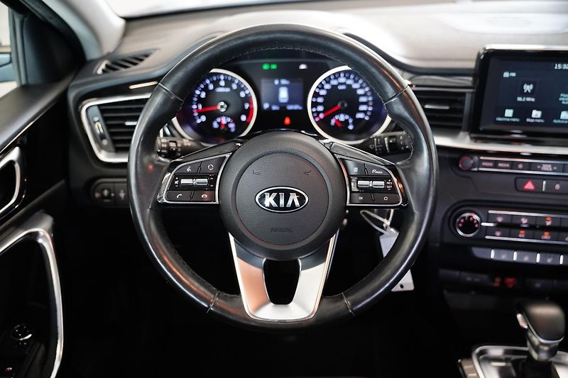 Kia Ceed - fotka 16 z 25