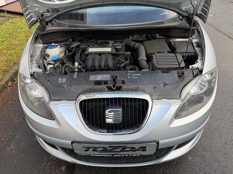 Seat Altea XL  1,6 MPI  / servis.k./ - fotka 23 z 23