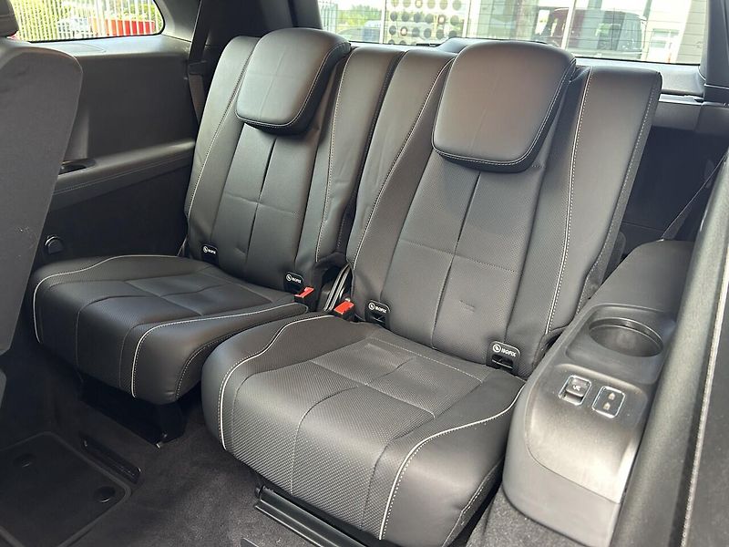 Mercedes-Benz GLS 450d 4MATIC AMG AIRMATIC ZÁRUK - fotka 35 z 39