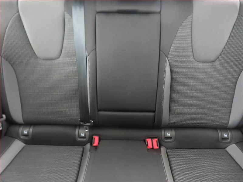 Škoda Octavia (2022) Ambition 2.0 TDI, ČR,1.maj - fotka 10 z 15