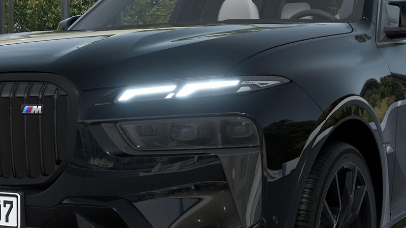 BMW X7 M60i xDrive - fotka 7 z 14