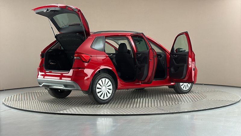 Škoda Kamiq 1.5 TSI Ambition - fotka 6 z 24