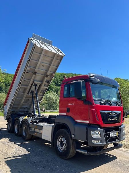 MAN TGS (2020) 35.470 8x4 Bordmatik EURO 6 - fotka 6 z 16