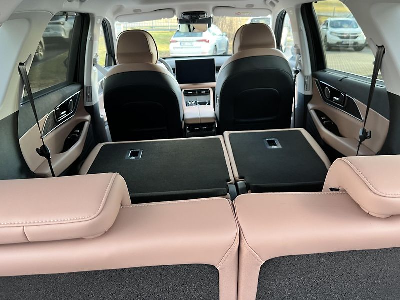 Chery TIGGO 9 PHEV (2026) UNIQUE 315Kw 4x4 - fotka 24 z 48