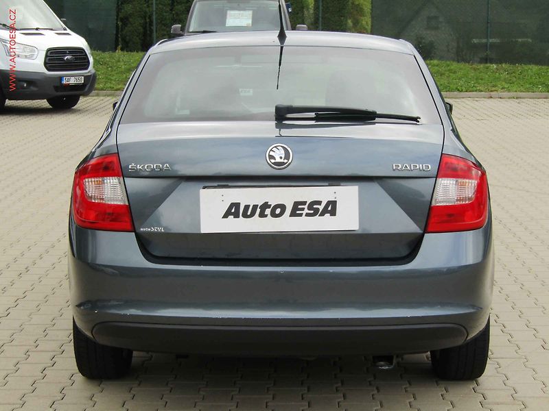 Škoda Rapid (2014) 1.2 TSi, ČR, AC - fotka 5 z 15