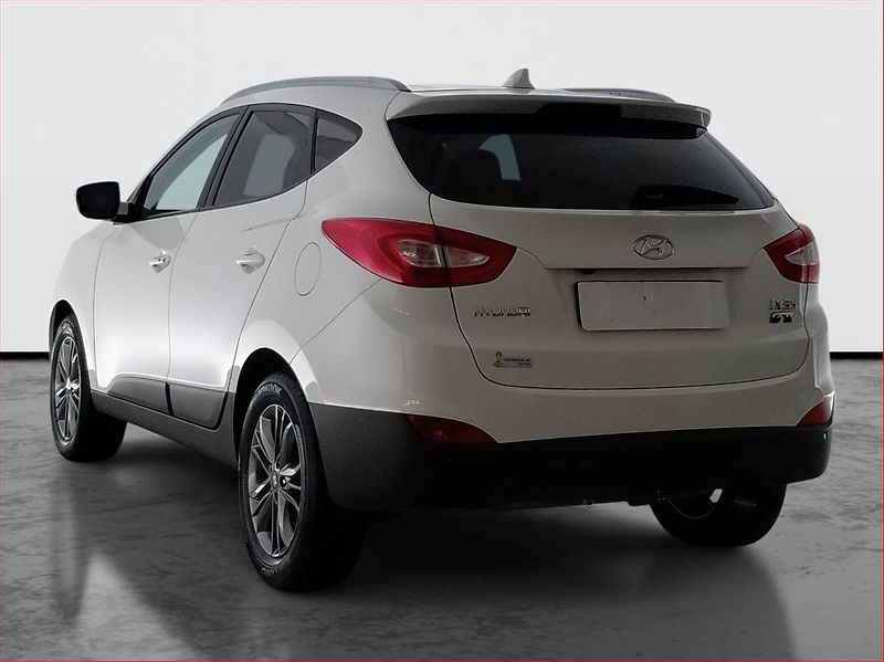 Hyundai ix35 (2014) 1.6 GDI, Serv.kniha, Kůže - fotka 4 z 17