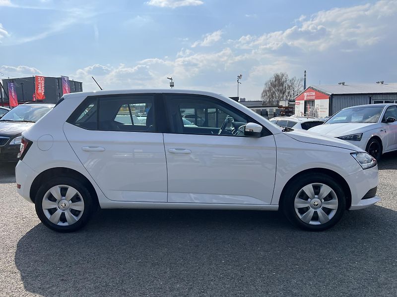 Škoda Fabia 1.0MPi 44kw TEMPOMAT KLIMA - fotka 8 z 36