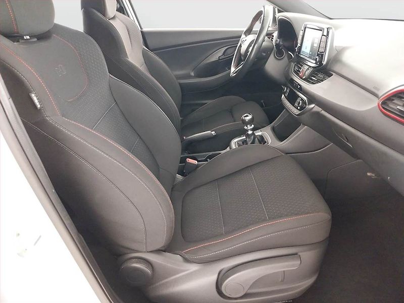 Hyundai i30 (2019) N-Line N Performance - fotka 9 z 20