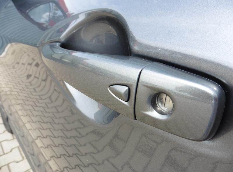 Nissan Qashqai 1.5 dCi 115 N-Connecta 1.maj. - fotka 14 z 14