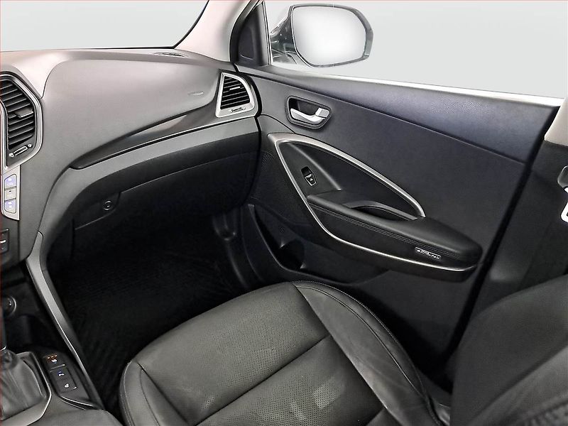 Hyundai Santa Fe (2015) 2.2 CRDi, 4X4, Automat - fotka 8 z 26