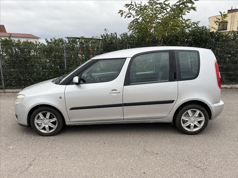 Škoda Roomster 1,4 TDi KLIMA ROZVODY 2x KOLA - fotka 4 z 28