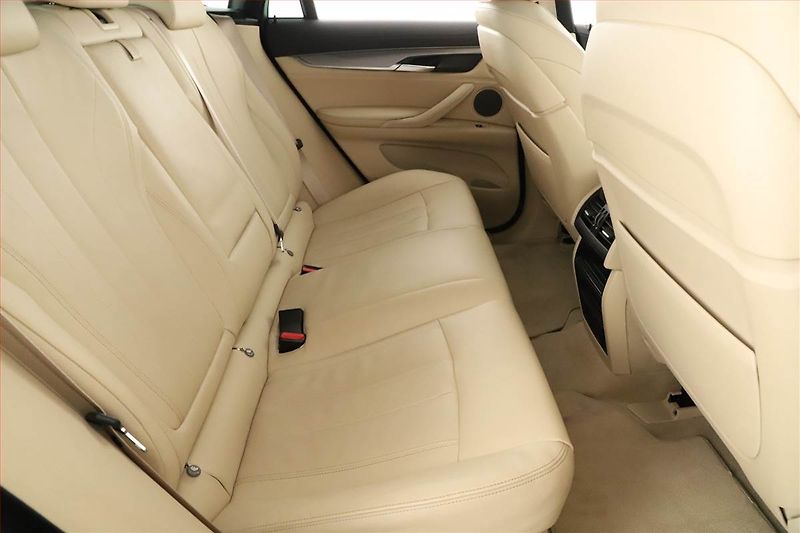 BMW X6 (2018) xDrive30d, STK, KLIMA, 4x4 - fotka 7 z 17