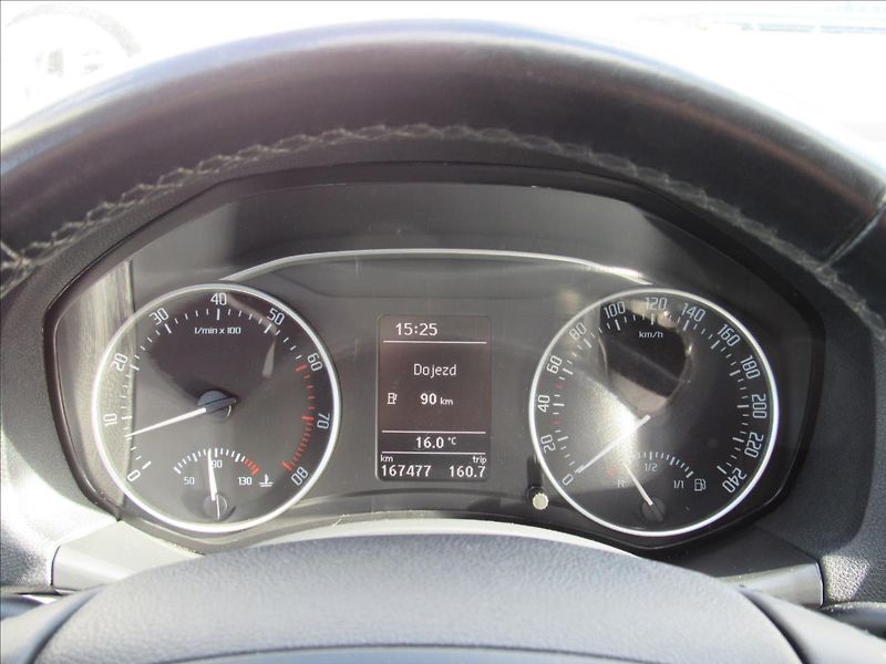 Škoda Octavia 1,4 TSi 90kW Sedan - fotka 13 z 30