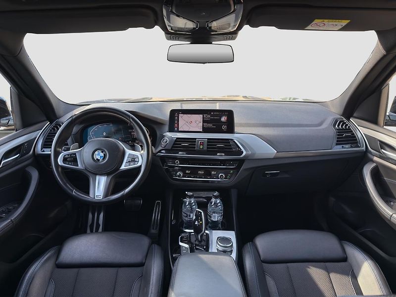 BMW X3 xDrive20d - fotka 4 z 21