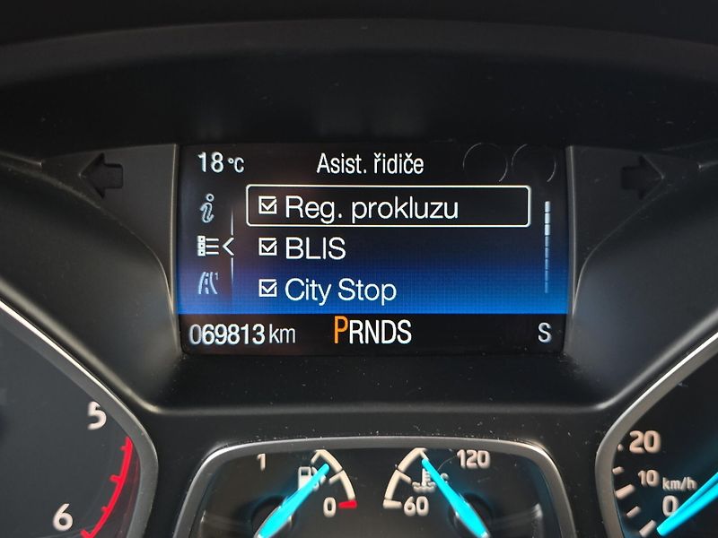 Ford Kuga (2017) Vignale 2.0 TDCi A/T 132kW, 1. - fotka 18 z 29