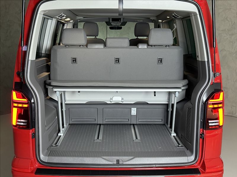 Volkswagen California 2,0 TDi  DSG Last Edition LED - fotka 11 z 47