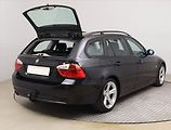 BMW Řada 3 (2008) 320 d, Automat - náhled 19