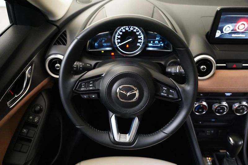 Mazda CX-3 - fotka 16 z 23
