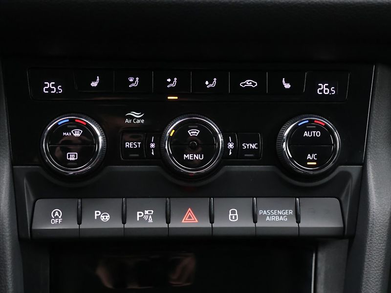 Škoda Kodiaq 2,0 TDI 147kW DSG Style 4x4 DP - fotka 30 z 41