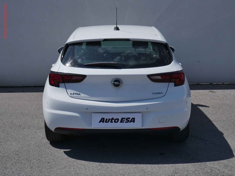 Opel Astra (2018) 1.4T, 2.maj,ČR, AC, park - fotka 5 z 14