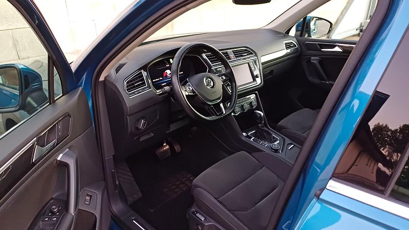 Volkswagen Tiguan TDI 110kW 4x4 HIGHLINE - fotka 9 z 50