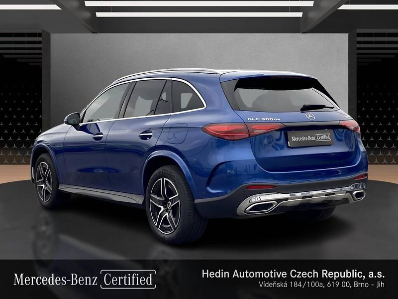 Mercedes-Benz GLC (2024) 300 de 4MATIC - fotka 3 z 29
