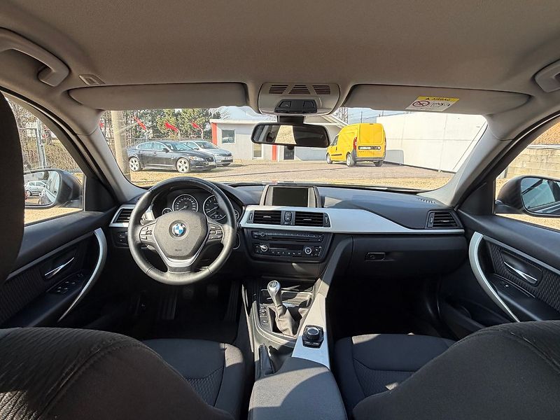 BMW Řada 3 180kw* xDrive F31*Nová STK* - fotka 19 z 28