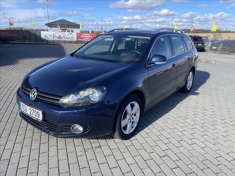Volkswagen Golf 1,4 TSi 90kw DSG Comfortline G - fotka 39 z 44