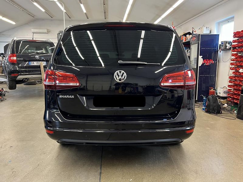 Volkswagen Sharan 2.0 TDI 110 kW - fotka 5 z 22