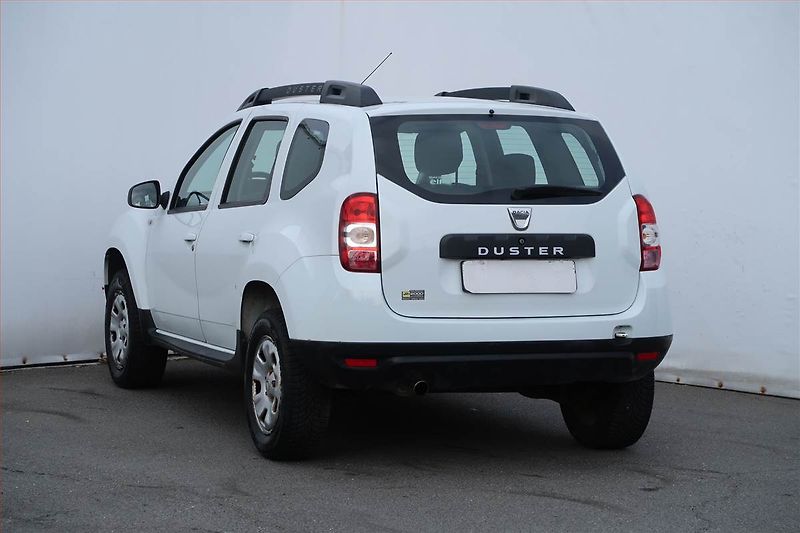 Dacia Duster (2015) 1.6 16V, Vyhř. sedaček - fotka 4 z 15